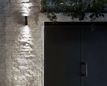 Lampada da esterno Clessidra Outdoor in alluminio di Flos