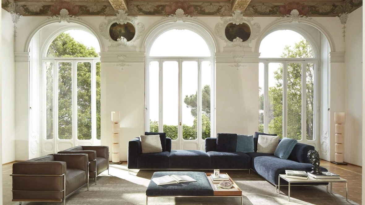 Tavolino Pouf Mex-Hi in tessuto imbottito e legno di Cassina