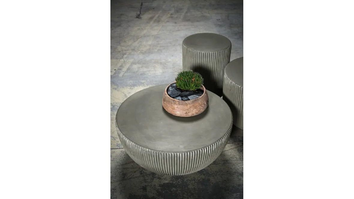 Tavolini in cemento Juno di Baxter