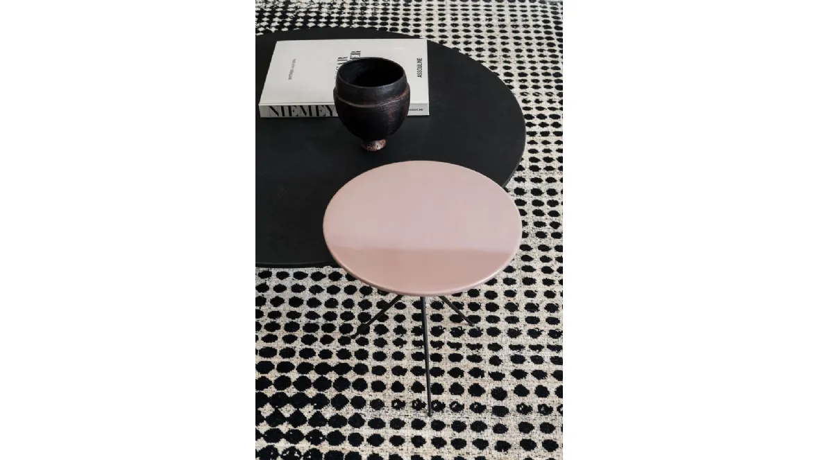 Tavolino in resina Liquid di Baxter