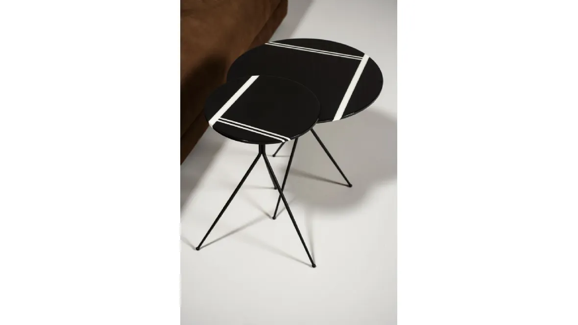 Tavolino in resina Liquid di Baxter