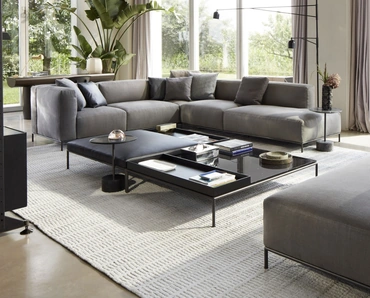 Tavolino Mex-Hi in marmo e pelle di Cassina
