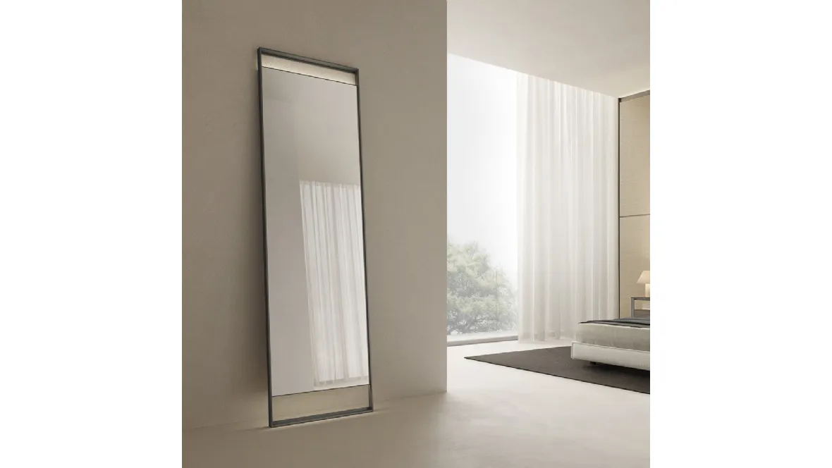 Specchio Rialto con cornice in alluminio di Rimadesio