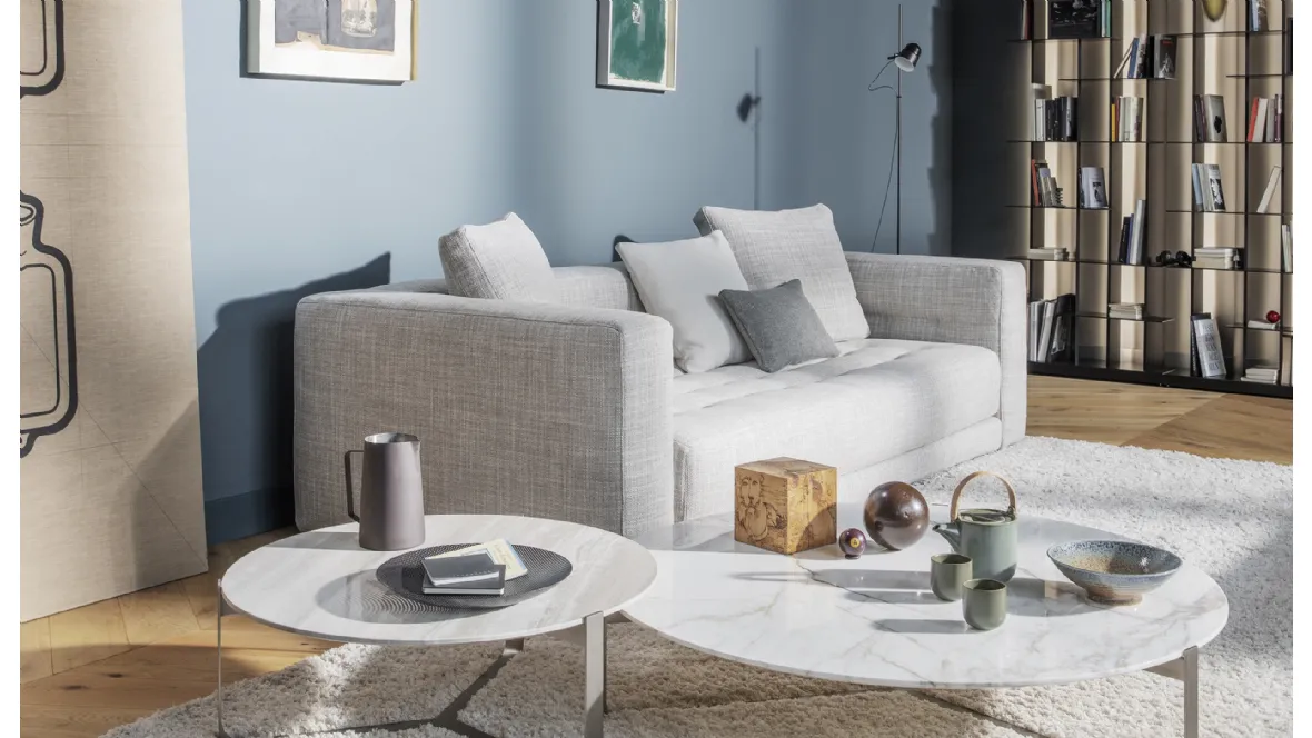 Tavolino Yari con top in marmo di Flou