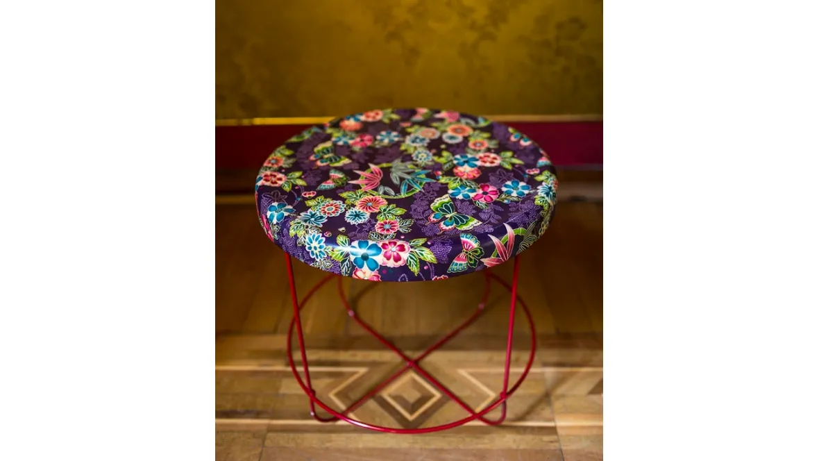 Tavolino in tessuto e resina Ukiyo di Moroso