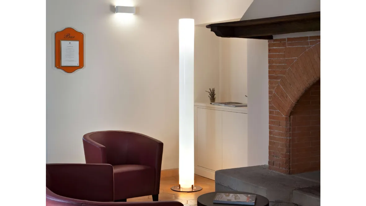 Lampada da terra in PMMA Stylos di Flos