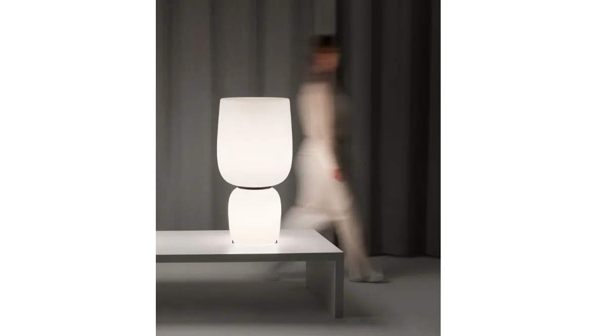 Lampada da tavolo Ghost di Vibia