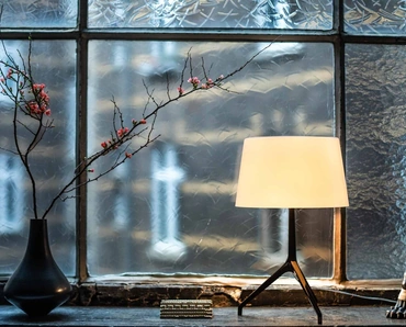 Lampada da tavolo Lumiere XX di Foscarini