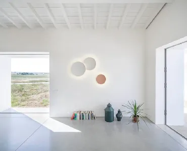 Lampada da parete Puck di Vibia