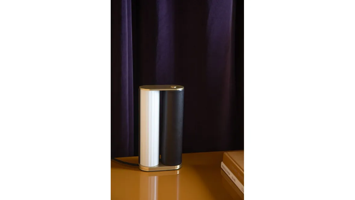 Lampada da tavolo Wave di Baxter