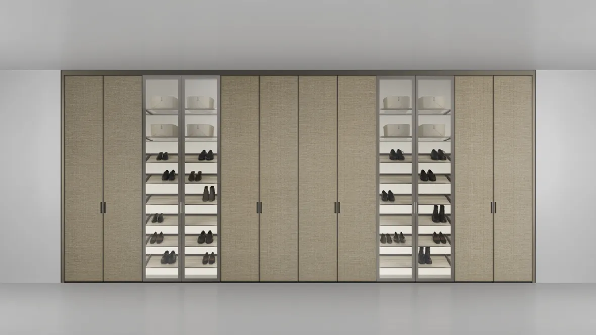 Armadio Cover con ante in Rafia e Vetro di Rimadesio