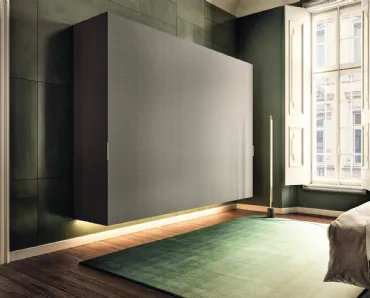 Armadio sospeso con anta scorrevole in tessuto Et Voilà 1175 di Lago