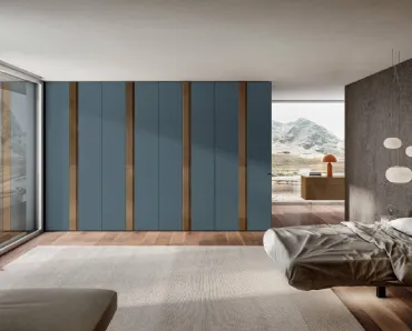 Armadio con ante battenti in laccato opaco con inserti in vetro Groove 1189 di Lago