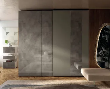 Armadio con ante scorrevoli NOW Quick Sliding 1172 in vetro effetto marmo e laccato di Lago