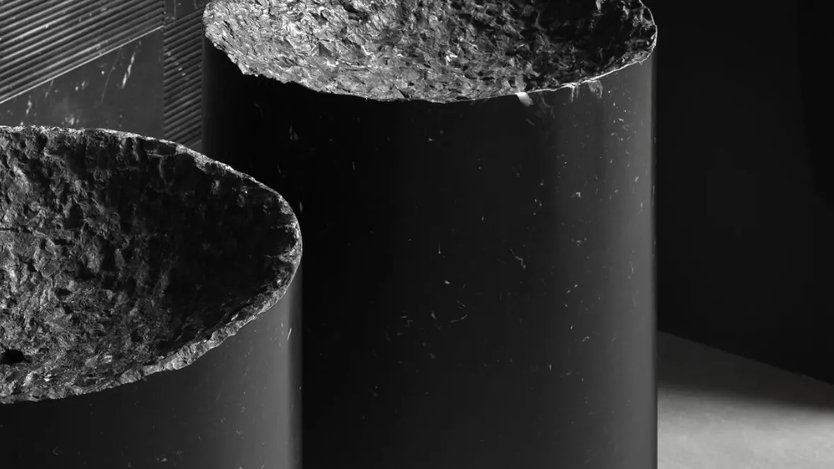 Lavabo Neolitico in pietra di Antoniolupi