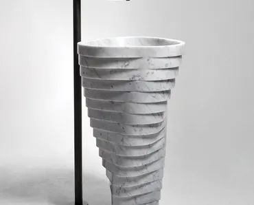 Lavabo di design in marmo Vortice di Antoniolupi