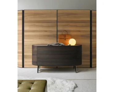 Comò Kelly in olmo nero di Poliform