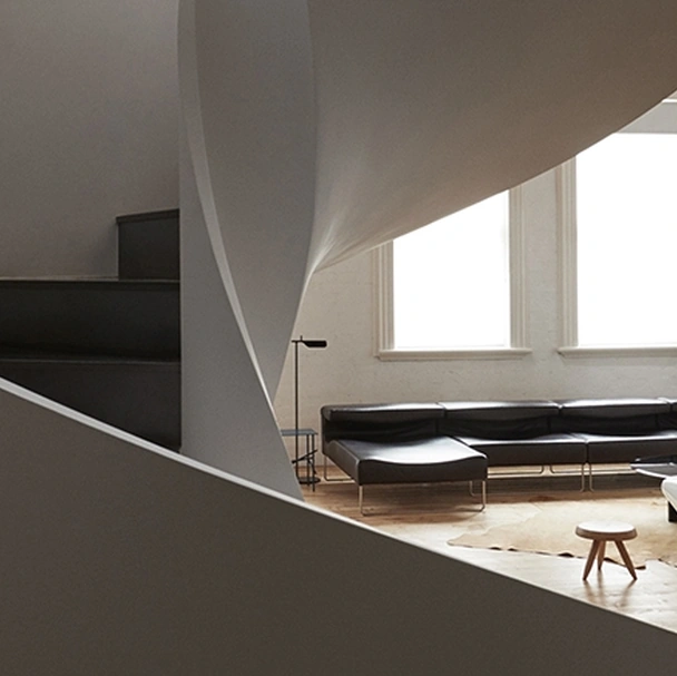 Divano in pelle Lowseat di Moroso