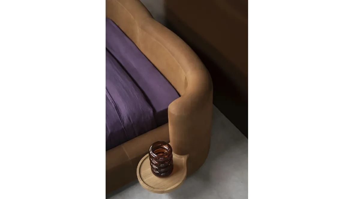 Letto in pelle Clara di Baxter