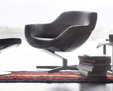 Poltrona con base girevole Auckland di Cassina