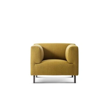 Poltroncina Met in tessuto con piedini in metallo di Cassina