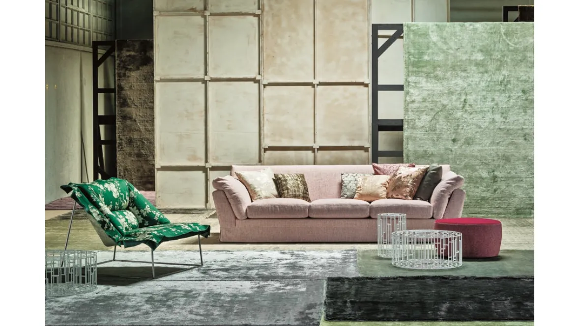 Poltrona in tessuto imbottito con struttura in acciaio Volant di Moroso