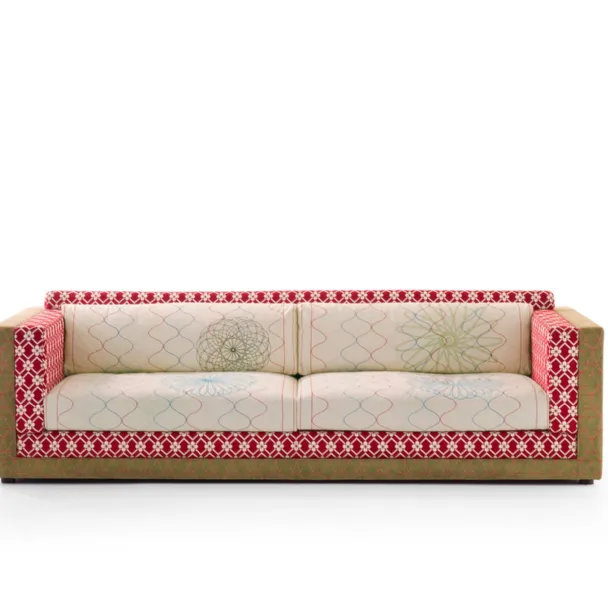 Divano lineare Karmakoma di Moroso