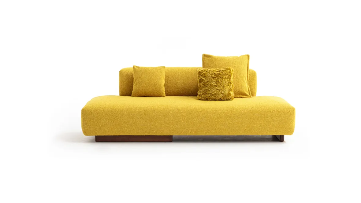 Divano lineare in tessuto Loveland di Moroso