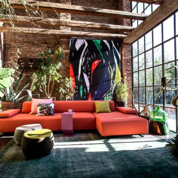 Divano in tessuto con penisola Lowland di Moroso