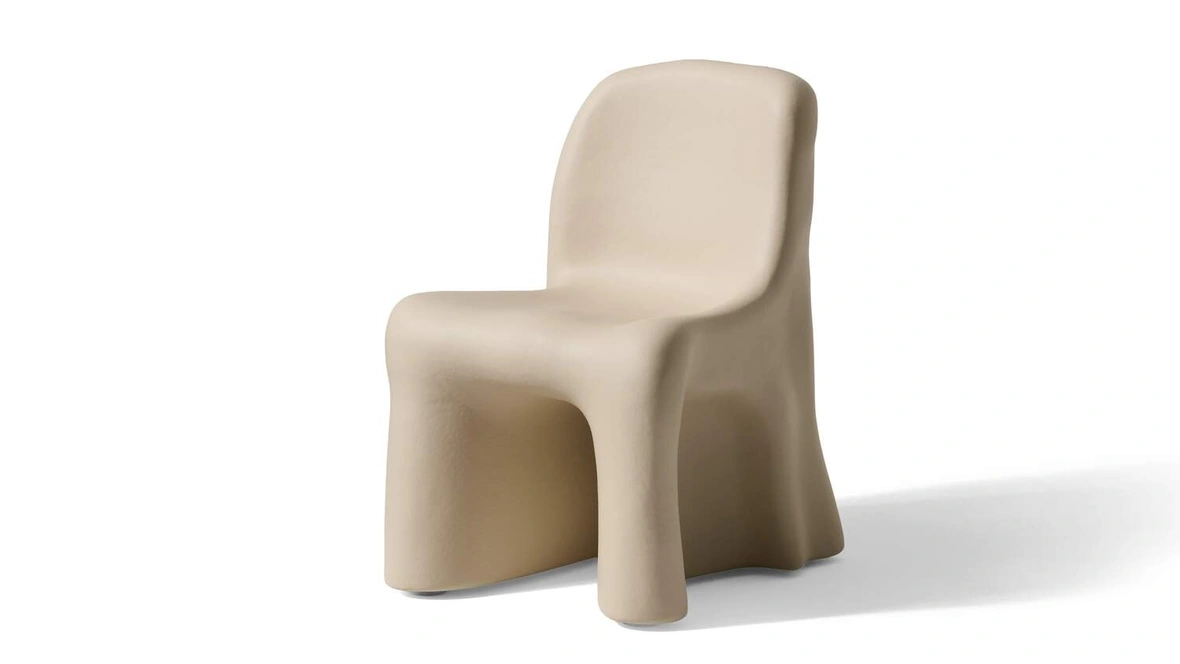 Sedia Dalila in poliuretano di Cassina