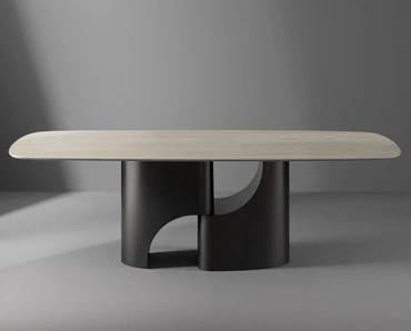 Tavolo Taijitu con top in ceramica di Bonaldo