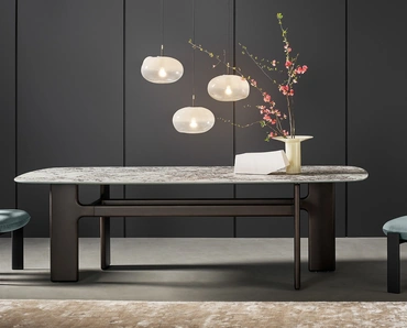 Tavolo Hippos con top in ceramica di Bonaldo