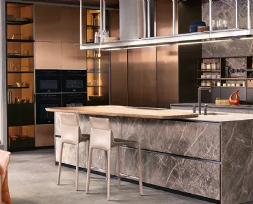 Cucina Design con isola Alea Pro 01 in MDI stone brown con piano snack in noce massello canaletto di Poliform