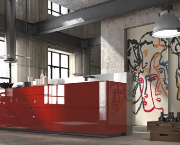 Cucina Design con isola in vetro lucido rosso con stampa artistica Artematica Vitrum Arte Sandro Chia di Valcucine