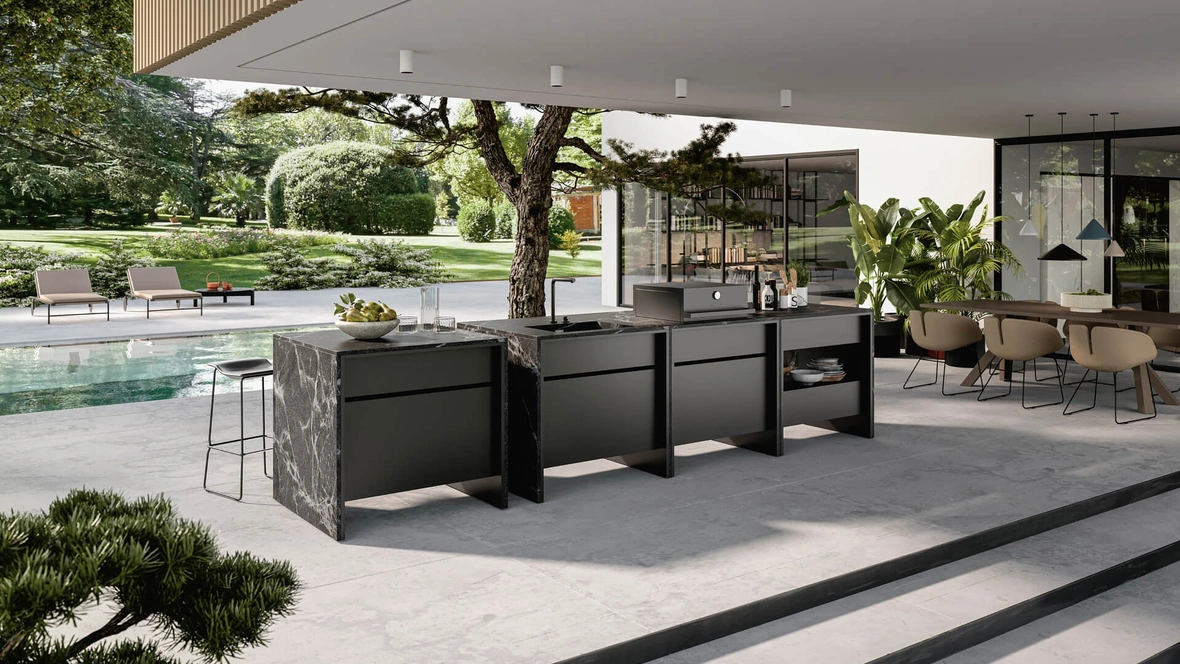 Cucina Design outdoor ad anta intera B table di Maistri