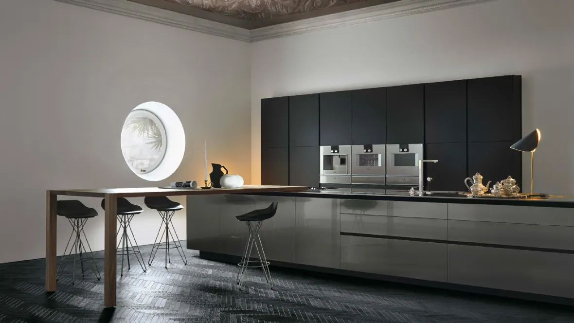Cucina Design con penisola Twelve 02 in acciaio di Poliform
