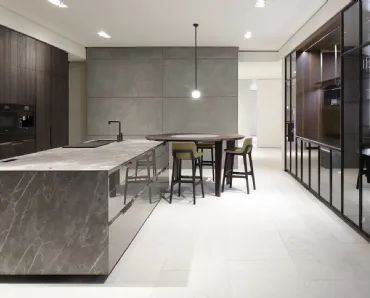 Cucina Design con isola Shape 04 di Poliform