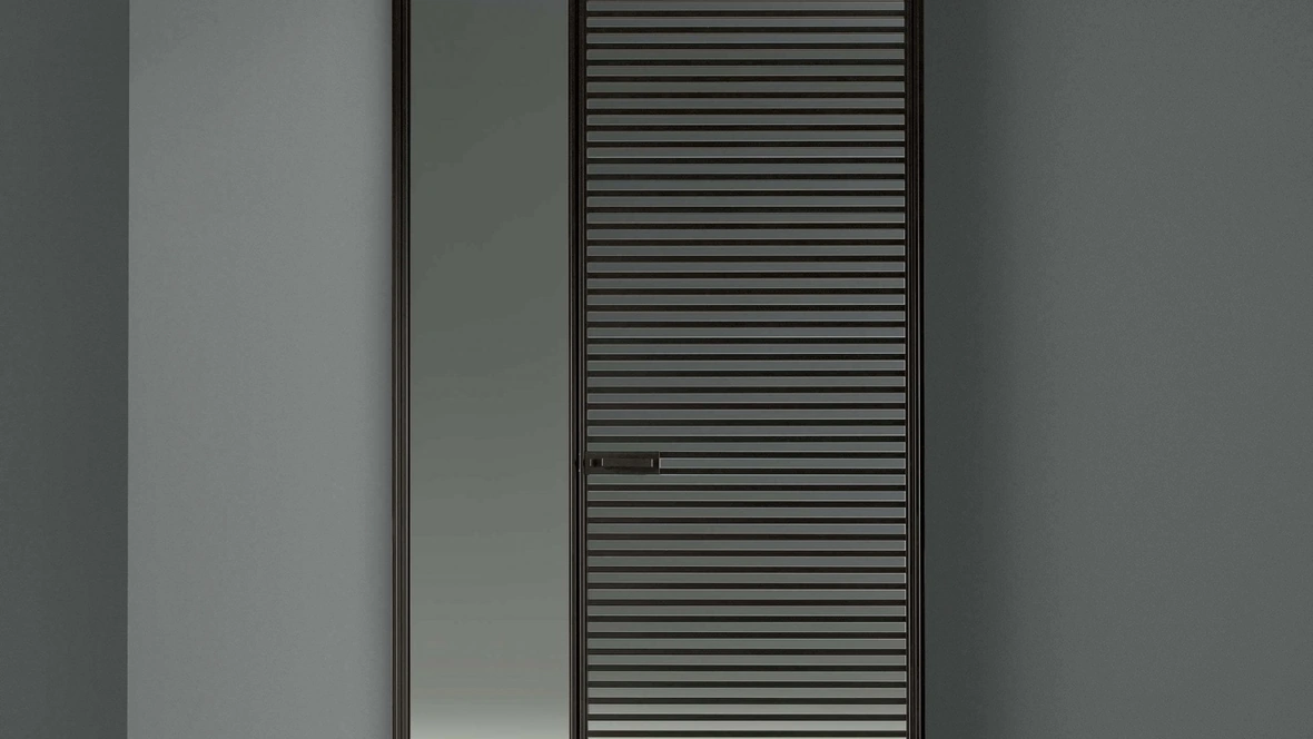 Porta per interni Even in alluminio e vetro di Rimadesio