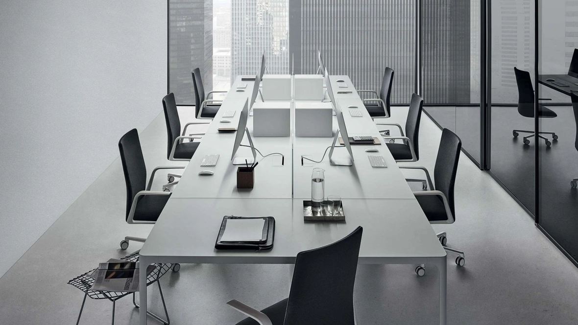 Scrivania Operativa Flat System di Rimadesio